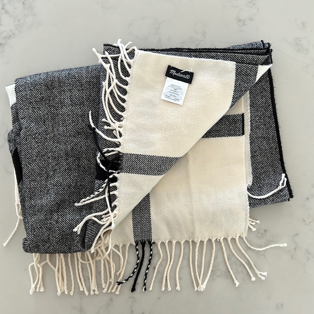 Madewell cape scarf with arm holes and fringe - so soft